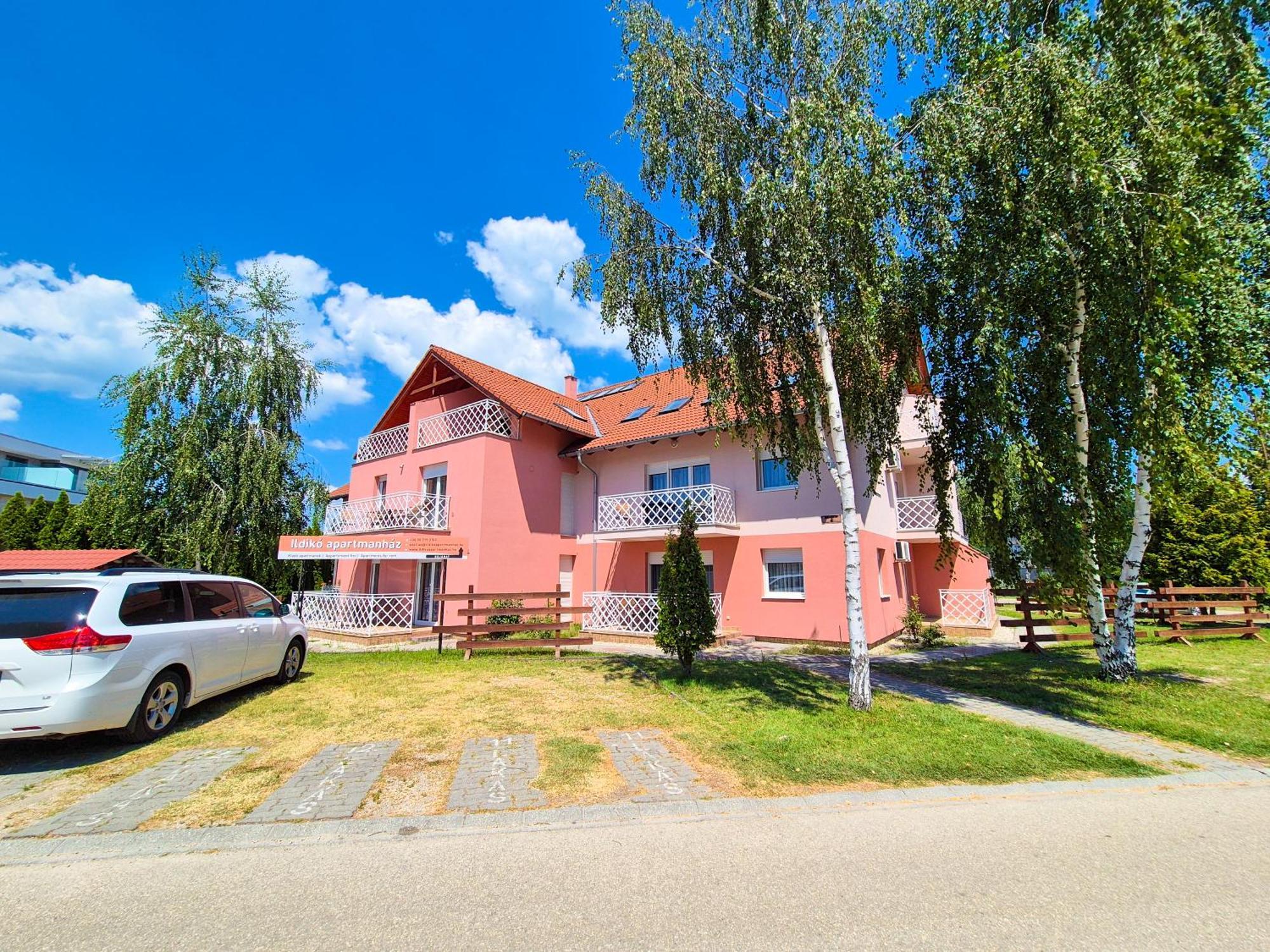 Ildiko Apartmanhaz Zamárdi Zewnętrze zdjęcie