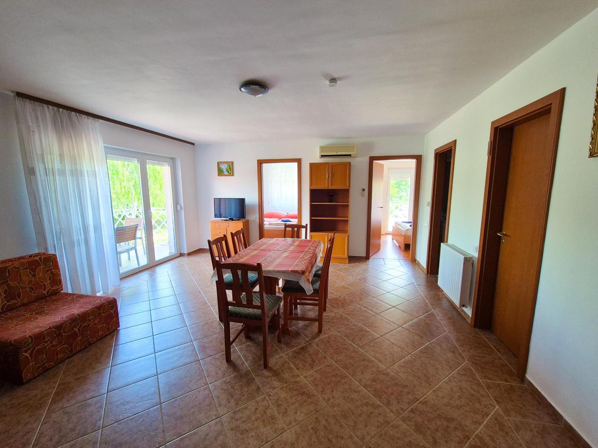 Ildiko Apartmanhaz Zamárdi Zewnętrze zdjęcie