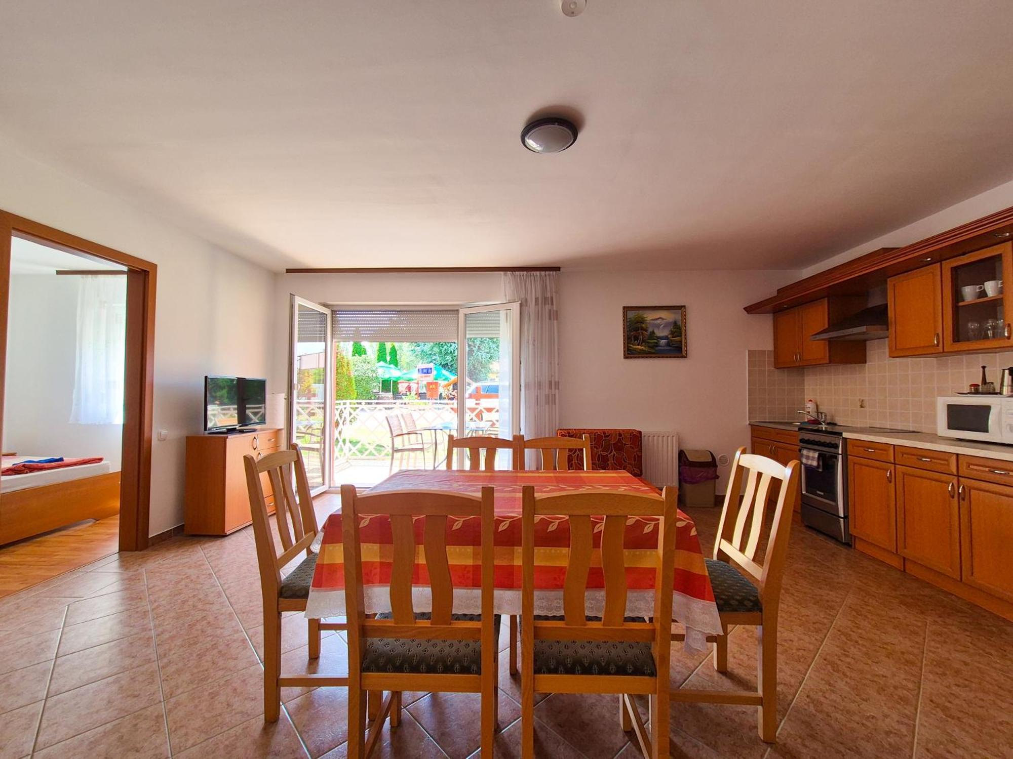 Ildiko Apartmanhaz Zamárdi Zewnętrze zdjęcie