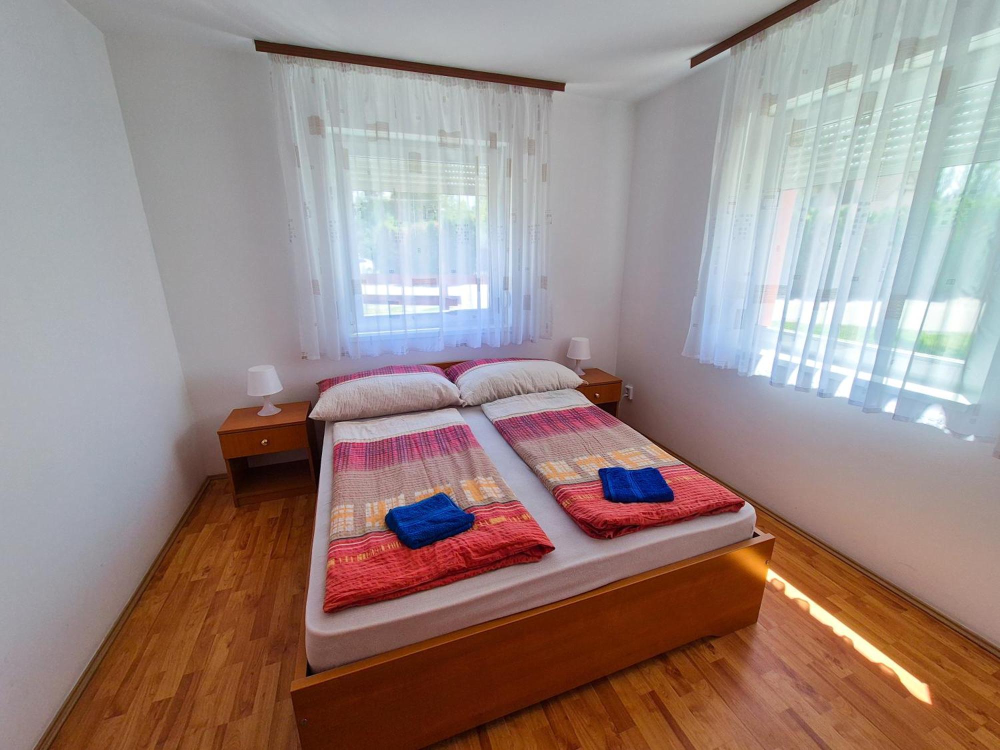 Ildiko Apartmanhaz Zamárdi Zewnętrze zdjęcie