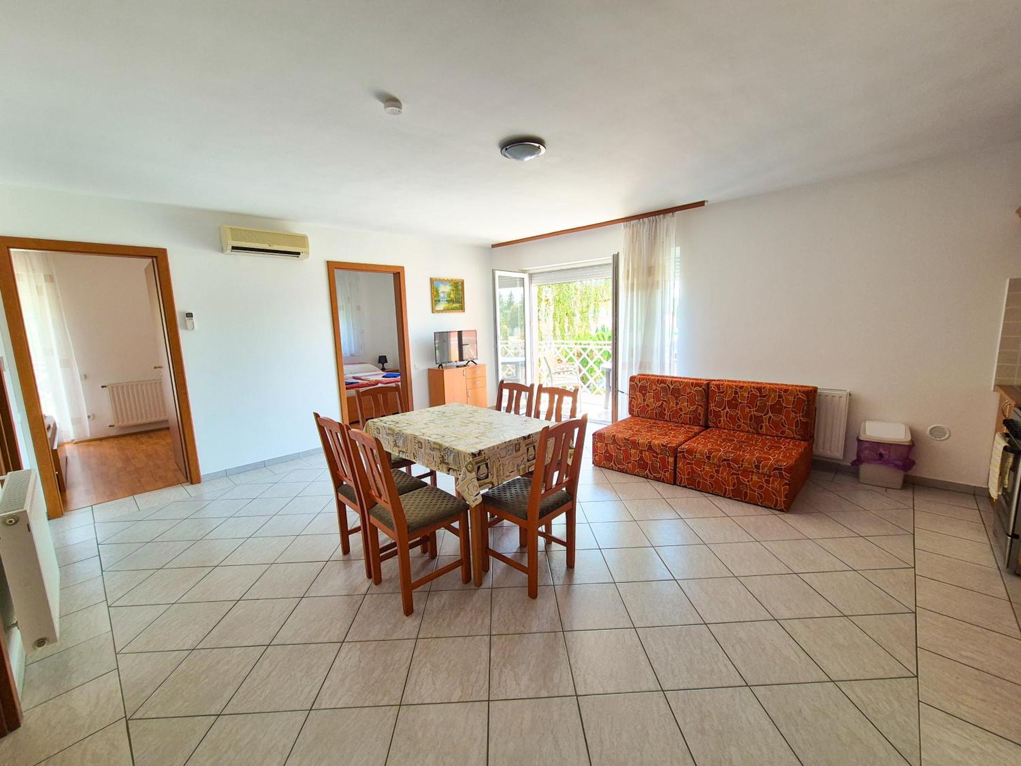 Ildiko Apartmanhaz Zamárdi Zewnętrze zdjęcie