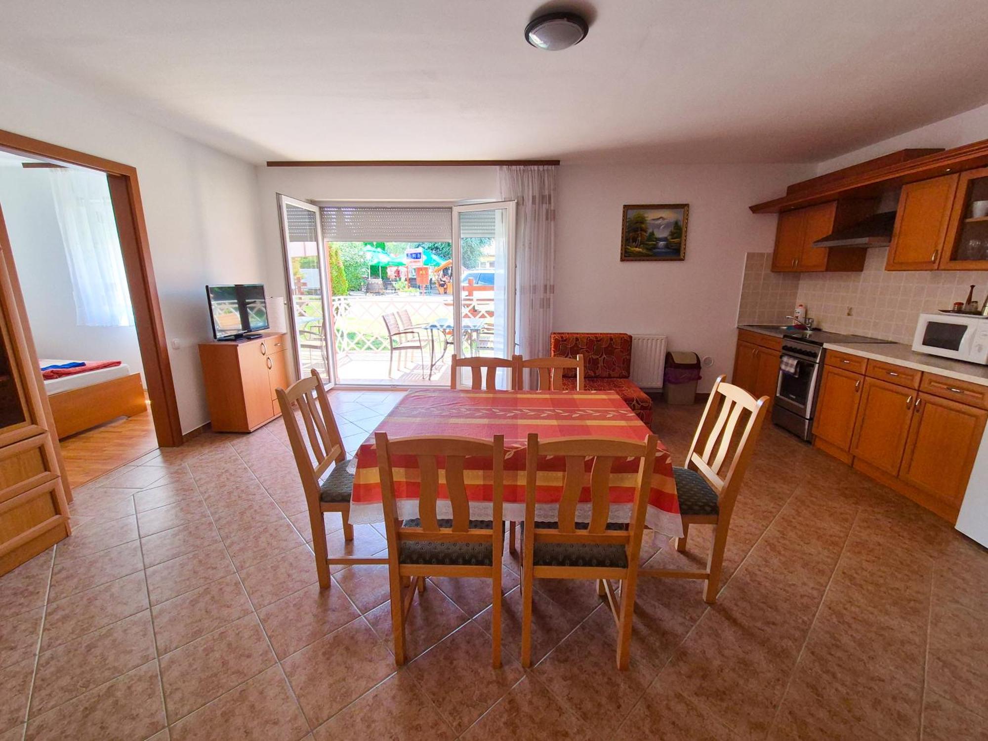 Ildiko Apartmanhaz Zamárdi Zewnętrze zdjęcie
